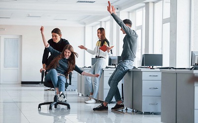 El rol de las pausas activas y el café en la salud mental de los colaboradores